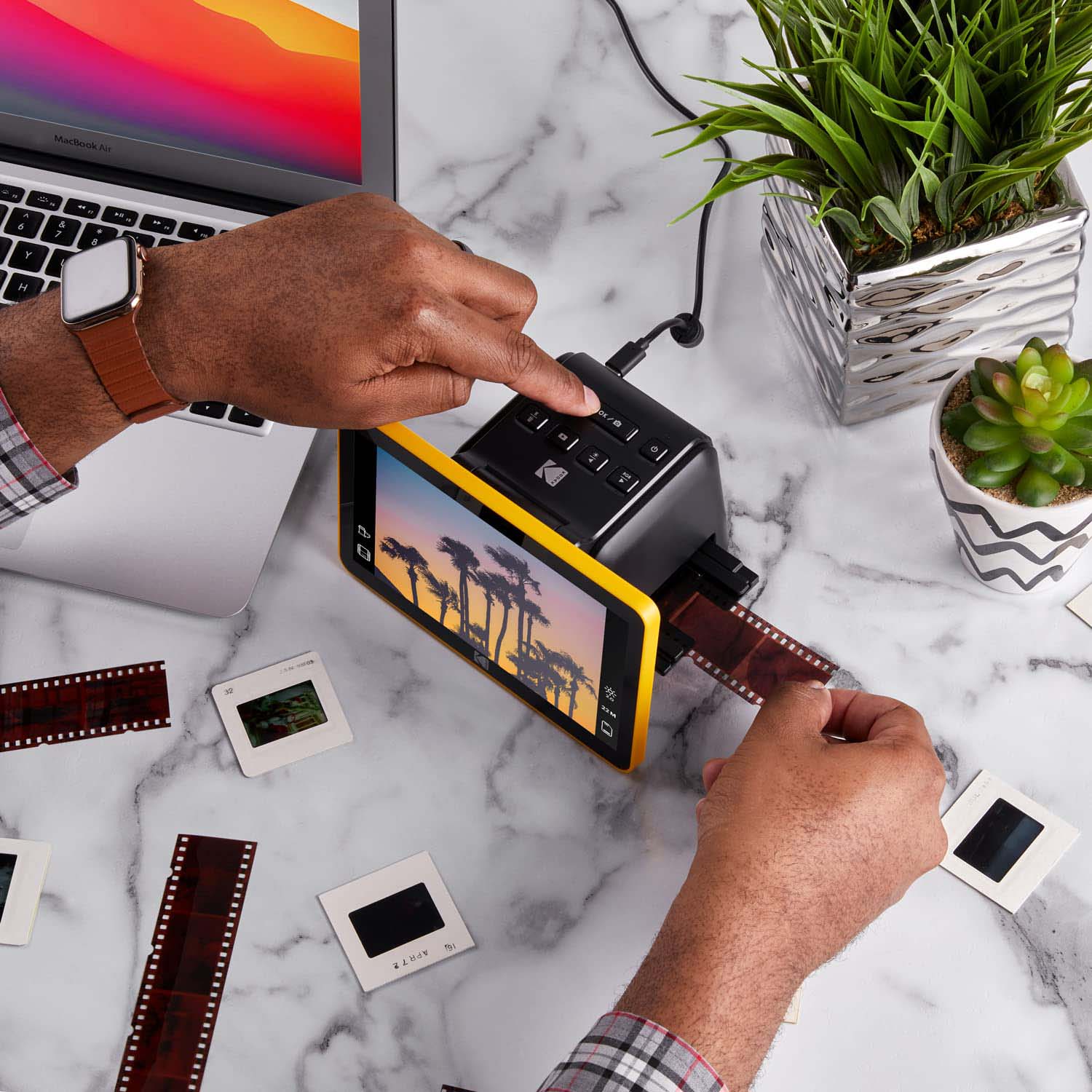 Kodak Slide N SCAN cyfrowy skaner filmów